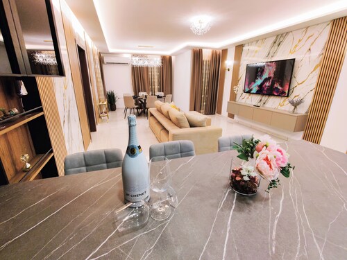 Diamond Residence Qawra - Side Sea Views