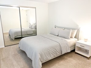 2 makuuhuonetta, vauvan matkasänky, Wi-Fi, vuodevaatteet