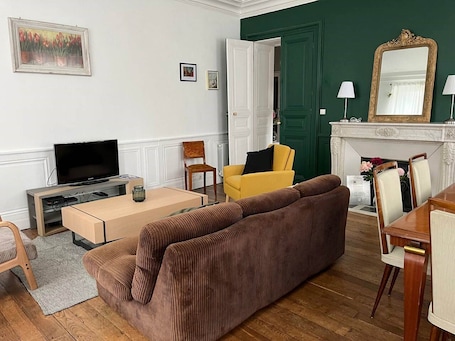 TV. Villa Louana - number 2