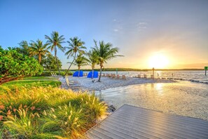 2 bedrooms - Grand Marina Suite by Brightwild Waterfront (Key West)