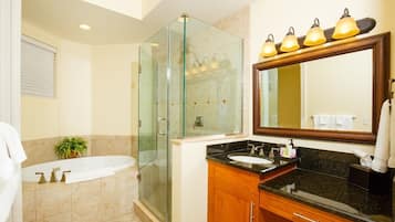 Apartment | Bathroom