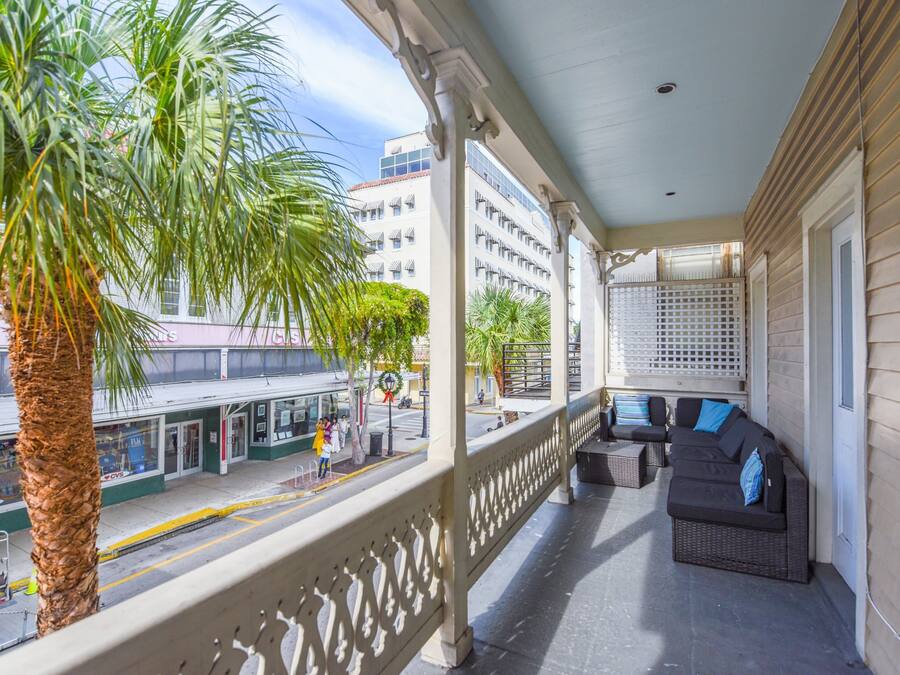 Apartment | Terrace/patio