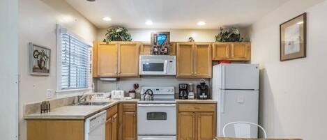 Apartment | 2 bedrooms, Internet