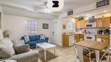 Apartment | 2 bedrooms, Internet