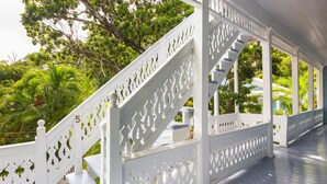 House | 1 bedroom, high-speed internet - Sky Loft by Brightwild Penthouse in Prime Spot (Key West)