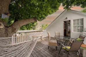 House | 5 bedrooms, Internet - Southern Palms by Brightwild Pool Parking (Key West)