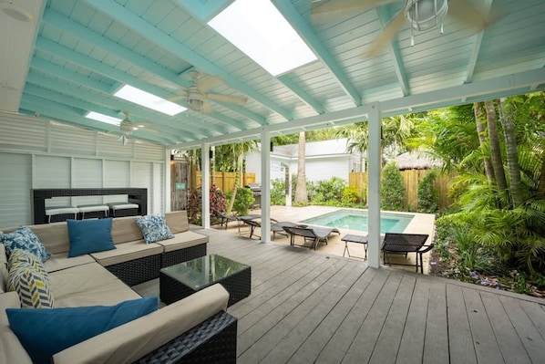 House | 5 bedrooms, Internet - Southern Palms by Brightwild Pool Parking (Key West)