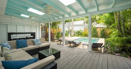 Southern Palms by Brightwild Pool Parking