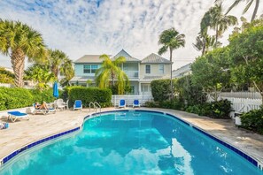 Casa | 2 dormitorios y Internet