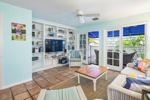 House | 2 bedrooms, Internet - Gulf Getaway by Brightwild Condo w Pool (Key West)