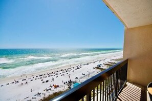 House | Terrace/patio - The Oyster by Brightwild Beachfront Condo (Destin)