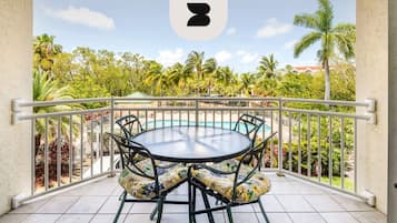 Apartment | 2 bedrooms, Internet
