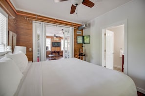 8 habitaciones y acceso a internet