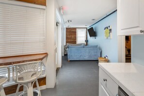 Apartment | 4 bedrooms, Internet - Commodore s Cove by Brightwild Epic Location (Key West)