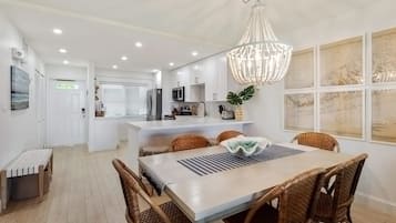 Apartemen, akses difabel | 2 kamar tidur dan internet