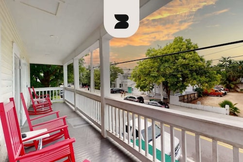 Seaport Suite by Brightwild 2nd Story Hideaway