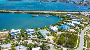 House | 4 bedrooms, Internet