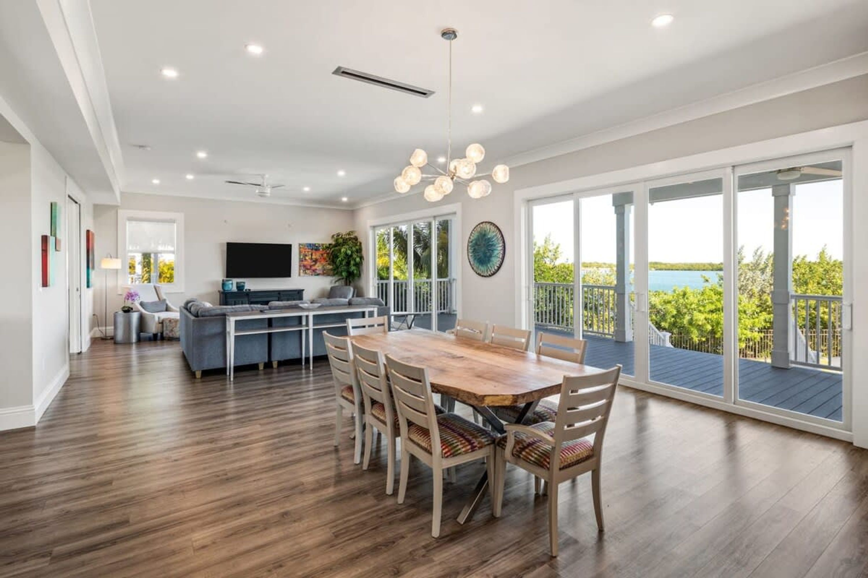 House | 4 bedrooms, Internet