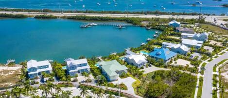 5 habitaciones y acceso a internet