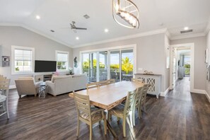 5 bedrooms, Internet - Mirador House by Brightwild Pool Dock (Key West)