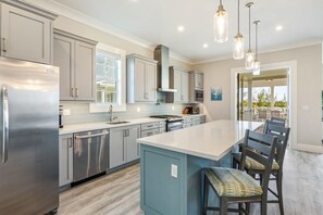 Casa, fumadores | 4 dormitorios y Internet