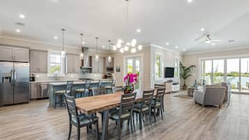 Casa, fumadors | 4 dormitoris i Internet