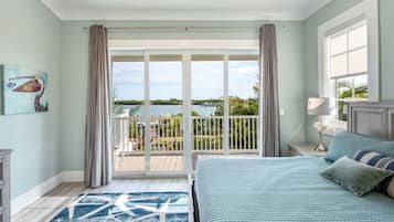 House, Smoking | 4 bedrooms, Internet