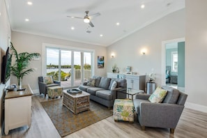 Casa, fumadores | 4 dormitorios y Internet