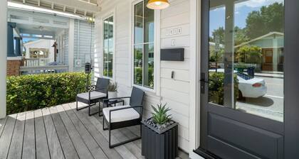 Casa Cohiba by Brightwild Steps to 7th Ave