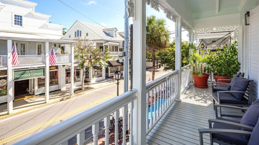 Sky Suites Retreat by Brightwild 2 Stunning Condos