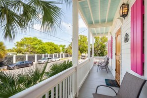 Talo | Terassi/patio