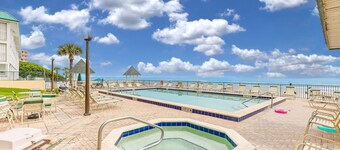 Updated Ocean Front Condo Aquamarine Suite 201