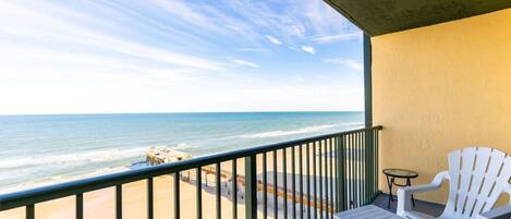 House | Terrace/patio
