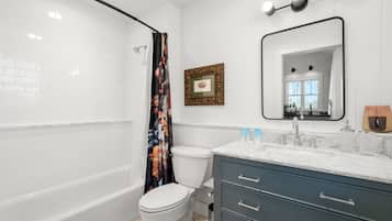 House | Bathroom