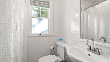 House | Bathroom