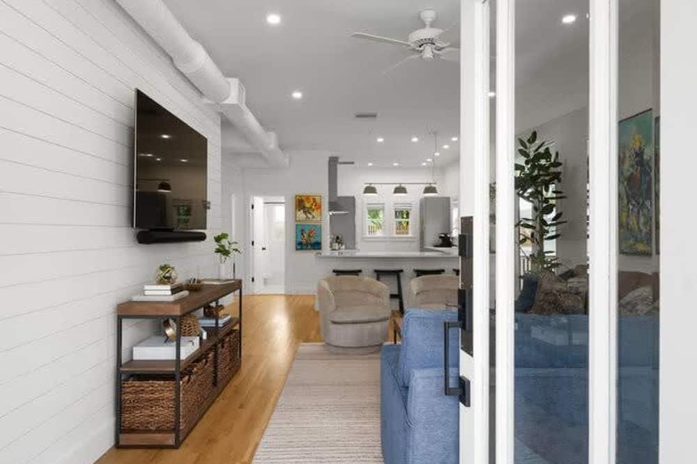 Casa Padr n Gorgeous Home Steps to 7th Ave