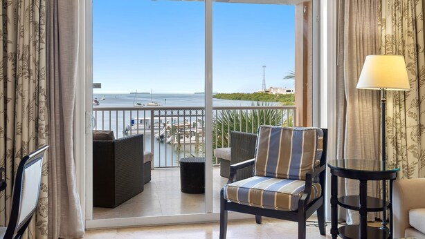 House - Ocean Front 3BR Presidential Suite (Key West)