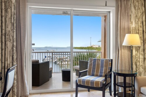 Ocean Front 3BR Presidential Suite