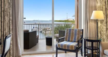 Ocean Front 3BR Presidential Suite