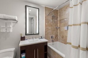 Exterior - Ocean Front 3BR Presidential Suite (Key West)