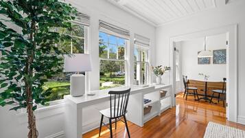 Apartment | 12 bedrooms, Internet