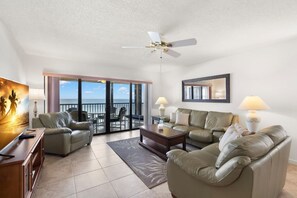 Apartment | 2 bedrooms, Internet