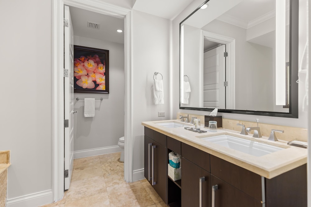 Two Bedroom Residence With Balcony - Key West, FL