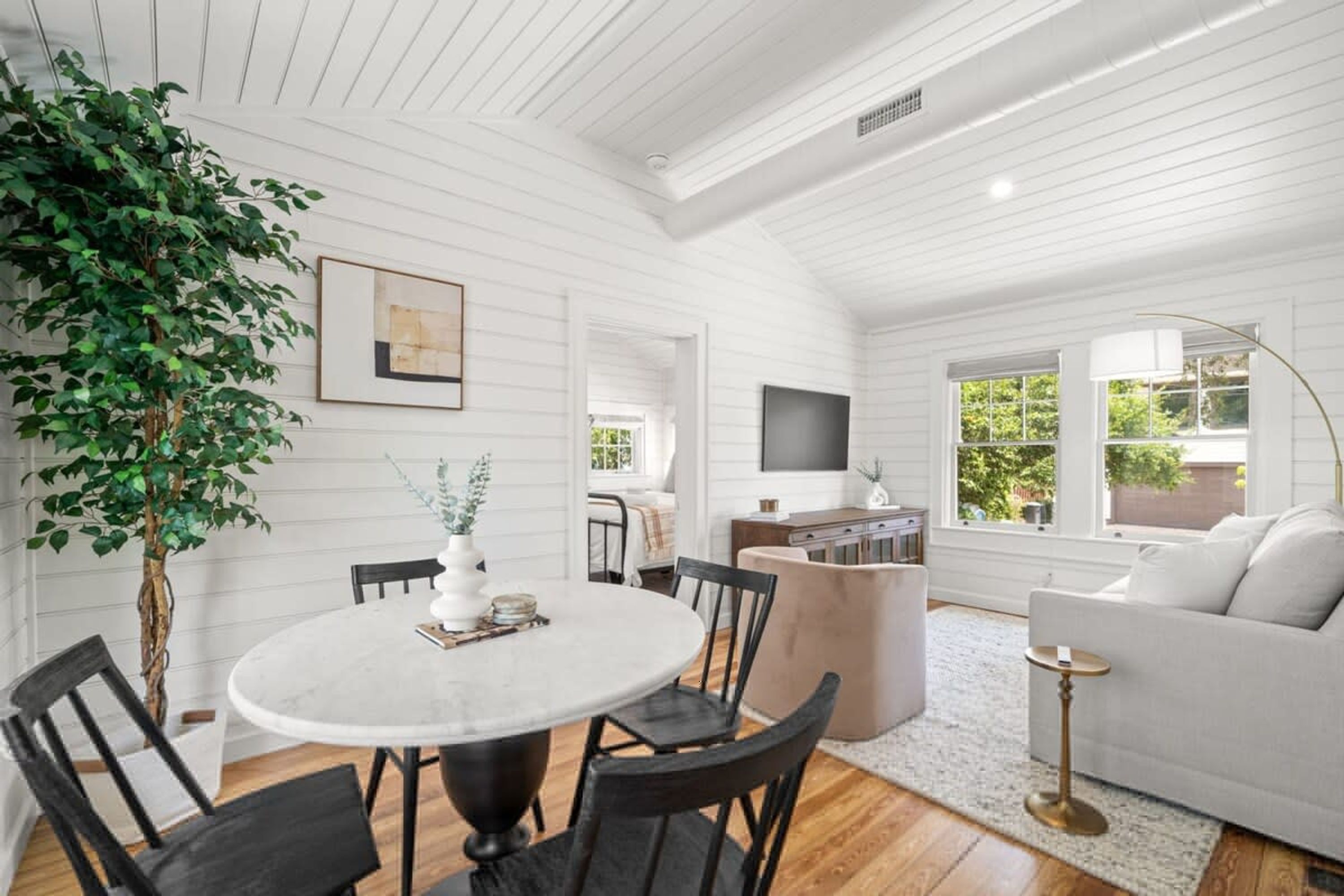 Apartment | 2 bedrooms, Internet