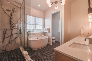 House | Bathroom - Ebberly House by Brightwild Amazing Pool (Key West)