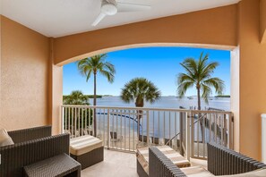 1 bedroom - Ocean Front 1BR Suite With Direct Beach Access (Key West)