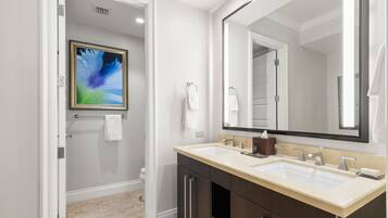 House | Bathroom
