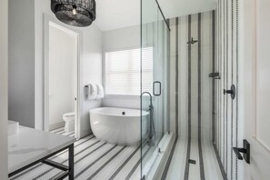 House | Bilik Mandi