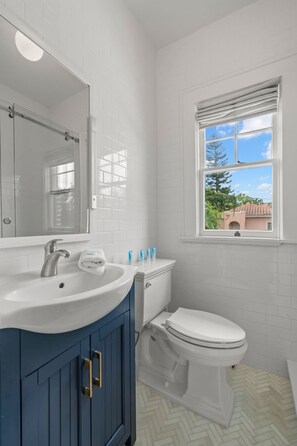 Bathroom - The Adaline 8 Luxury Hyde Park Apt (Tampa)