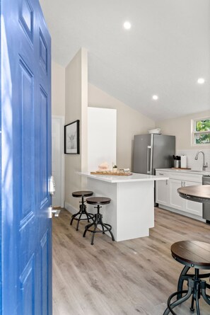 House | 1 bilik tidur, meja, Internet 